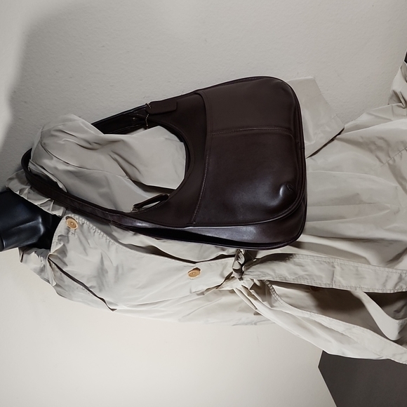 SOLD Vintage Coach Ergo #9033 - Picture 4 of 17